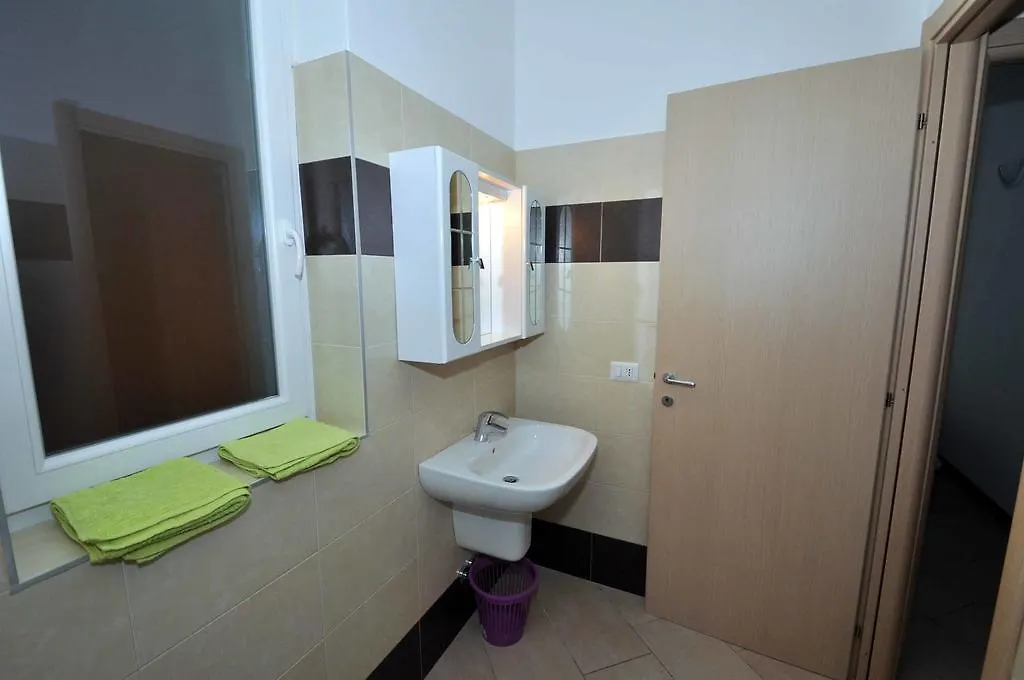 Casa Ciclamino Apartment Vercana 0*,  Italy